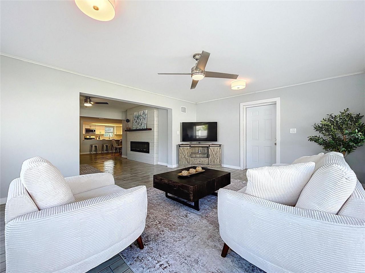 7960 2nd Street N, Saint Petersburg, FL 33702 Photo