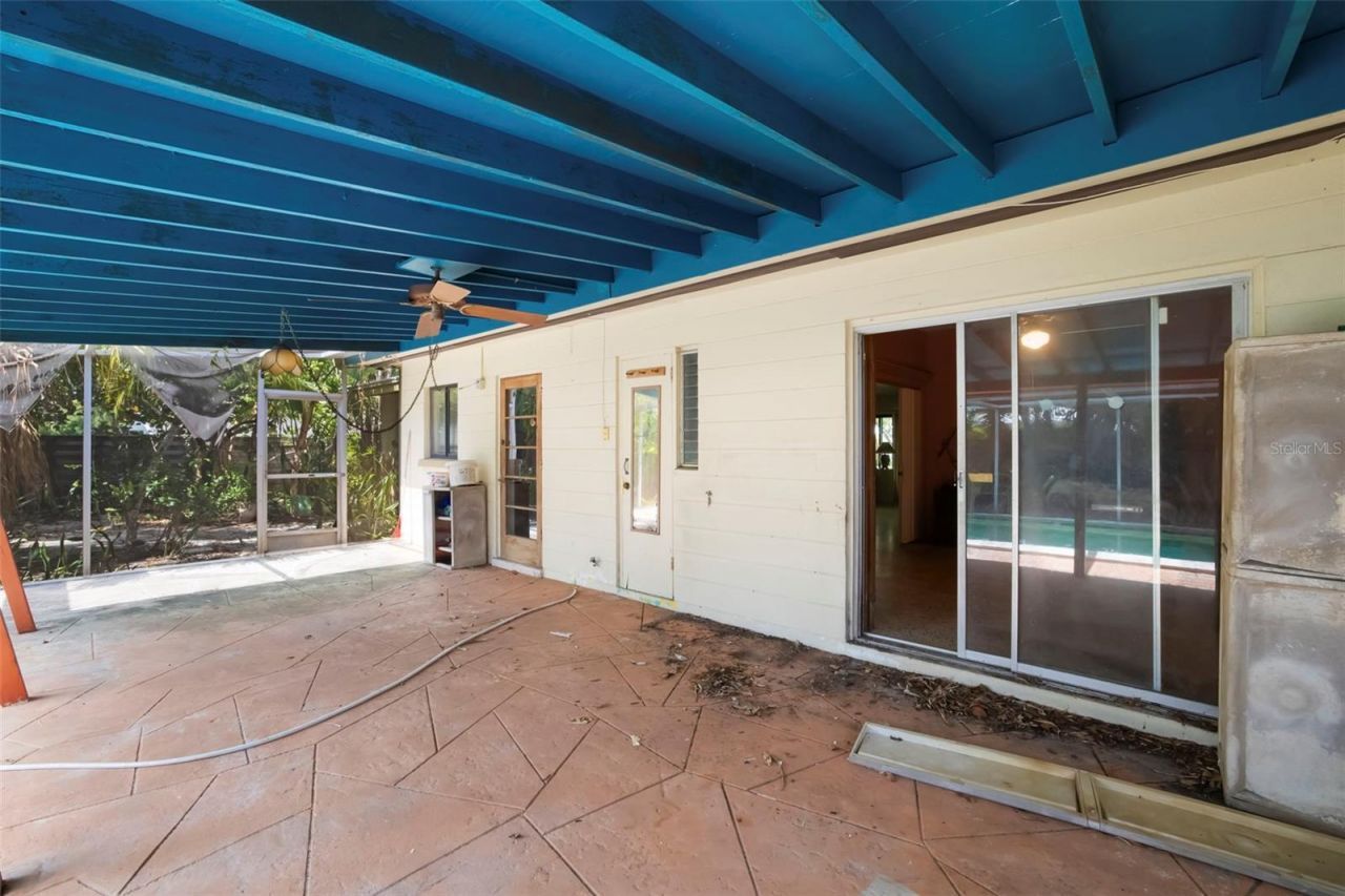 2742 S East Avenue , Sarasota, FL 34239 Photo