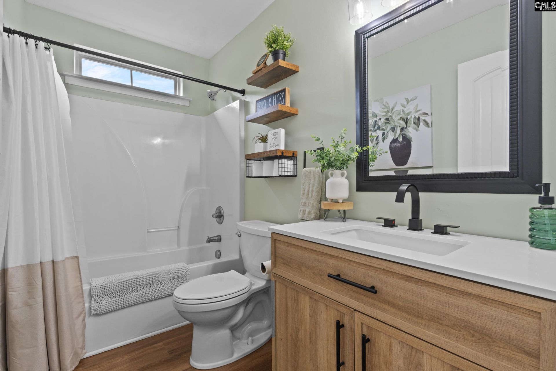 121 Crassula Drive  Photo 11