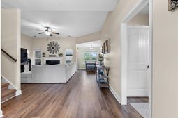 121 Crassula Drive  photo 4
