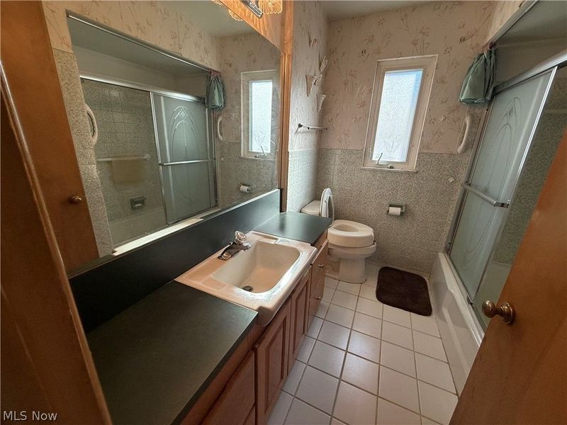 6108 Pearl Road, Parma Heights, OH 44130 Photo 17