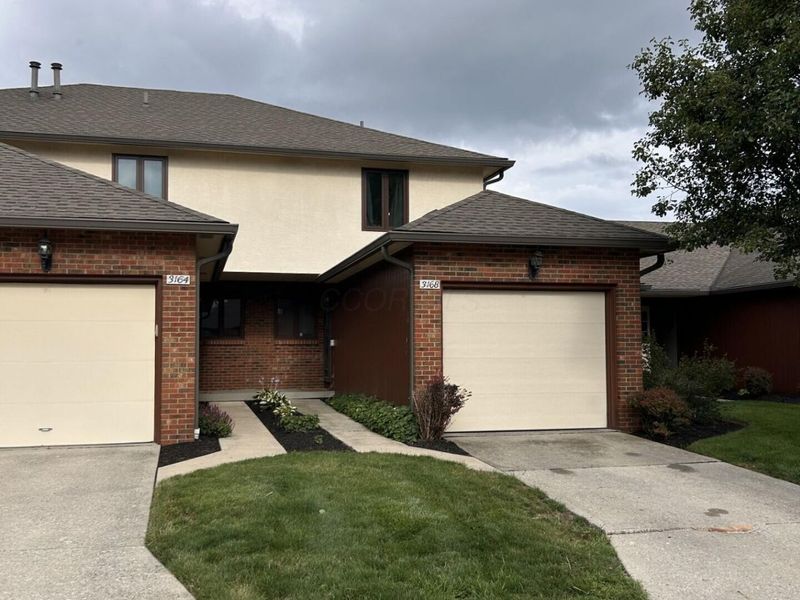 3168 Parkview Circle, Grove City, OH 43123 Photo 1
