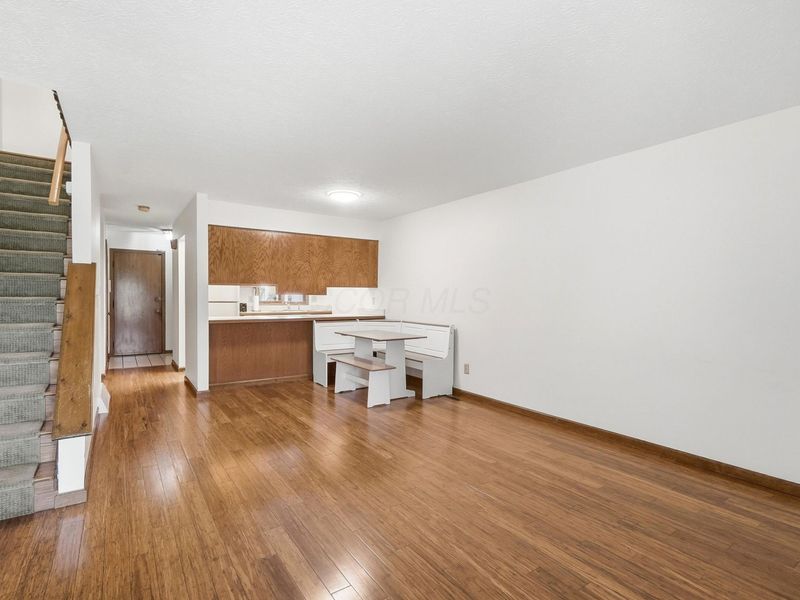 3168 Parkview Circle, Grove City, OH 43123 Photo 10