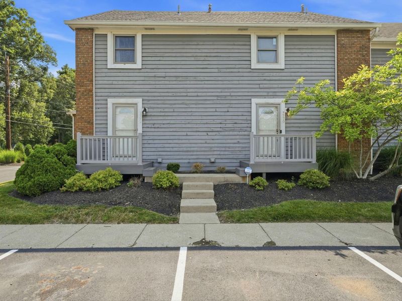 7772 Sawmill Road, Dublin, OH 43016 Photo 2