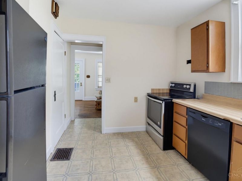 6278 Collegevue Place, Cincinnati, OH 45224 Photo 17