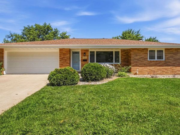 3409 Daniels Street, Dubuque, IA 52002