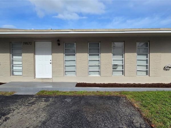 19572 NW 29th Pl, Unit 19572, Miami Gardens, FL 33056