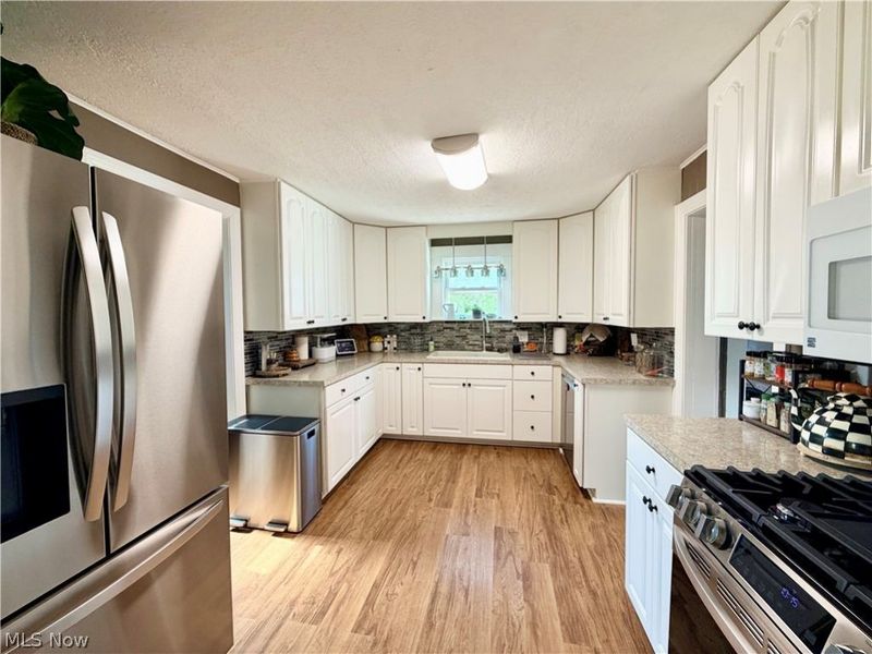 847 Sheffield Avenue NE, Massillon, OH 44646 Photo 4