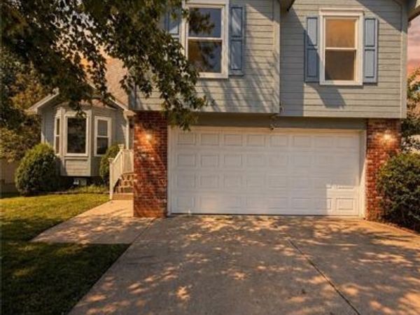 1415 Hamilton Street, Warrensburg, MO 64093