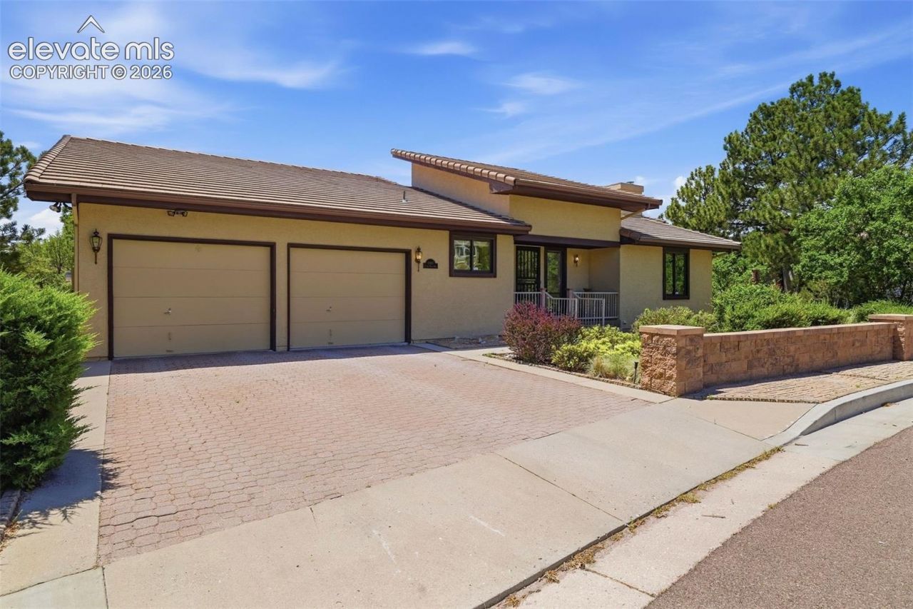 1160 Golden Hills Road, Colorado Springs, CO 80919 Main Photo