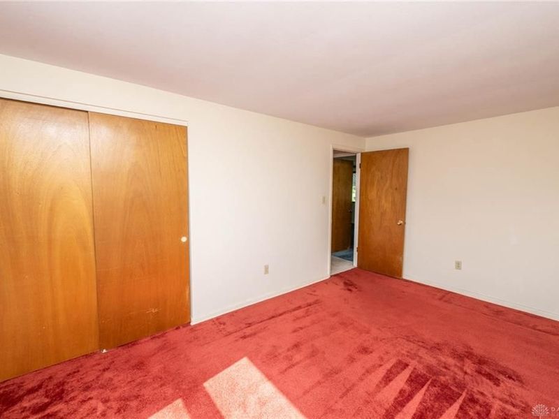 8663 Crestway Road, Clayton, OH 45315 Photo 36