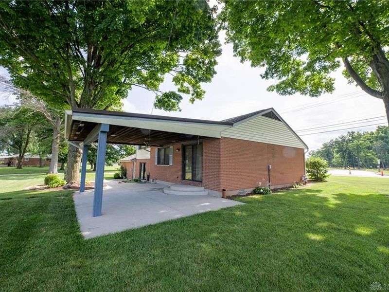 8663 Crestway Road, Clayton, OH 45315 Photo 40