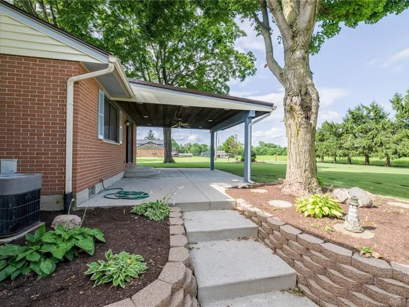 8663 Crestway Road, Clayton, OH 45315 Photo 55