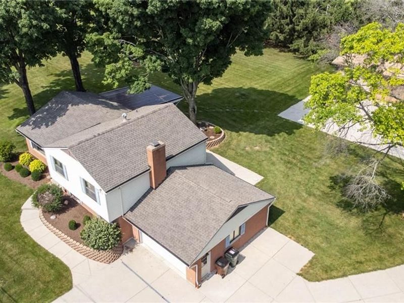 8663 Crestway Road, Clayton, OH 45315 Photo 77