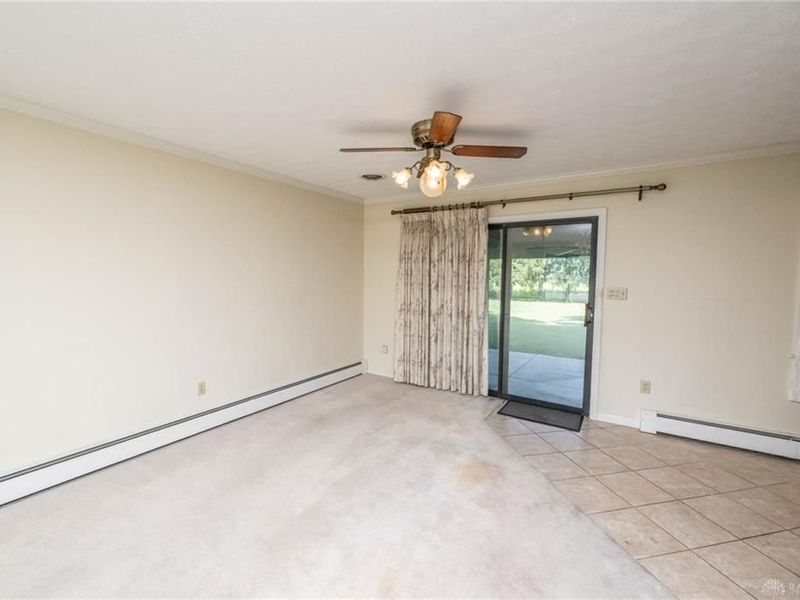 8663 Crestway Road, Clayton, OH 45315 Photo 9
