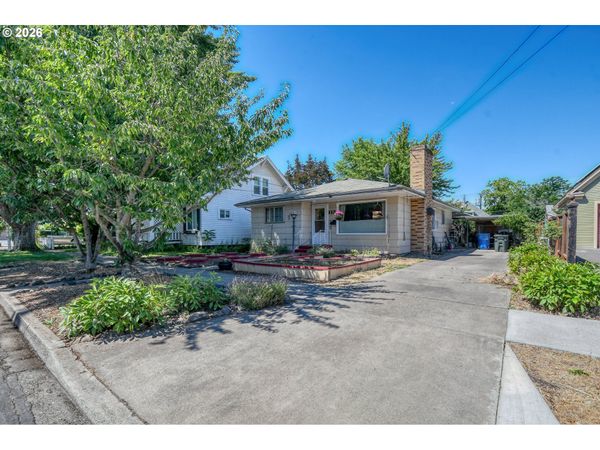 113 SE 7TH ST, Pendleton, OR 97801