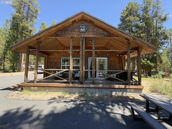142015 BLUE SKY WAY, Crescent Lake, OR 97733