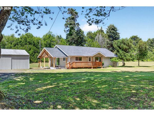 59846 FAIRVIEW RD, Coquille, OR 97423