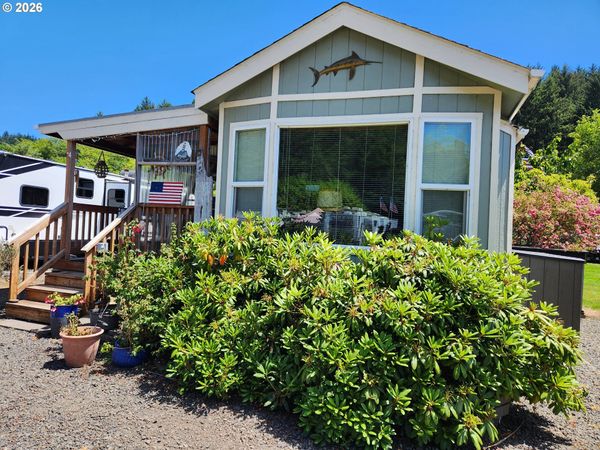 105 BEACH BLVD, Unit 70, Winchester Bay, OR 97467