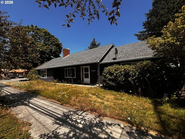 190 NE 28TH AVE, Hillsboro, OR 97124