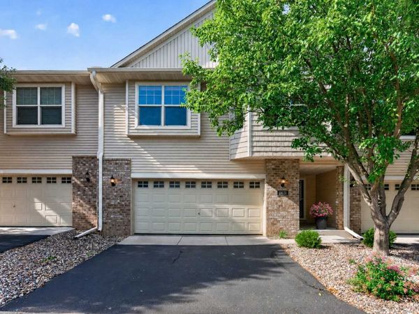 11631 Prospect Curve, Woodbury, MN 55129
