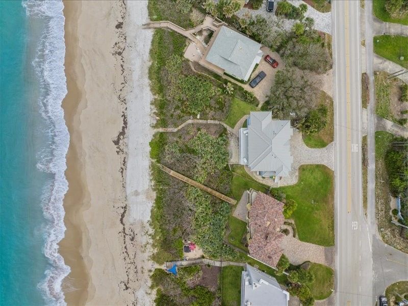 7333 S Hwy A1a, Melbourne Beach, FL 32951 Photo