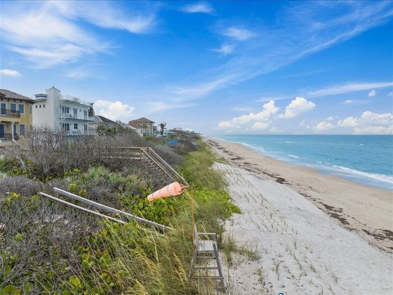 7333 S Hwy A1a, Melbourne Beach, FL 32951 Photo