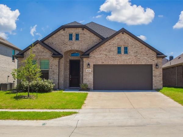 825 Allison Drive, Fate, TX 75087