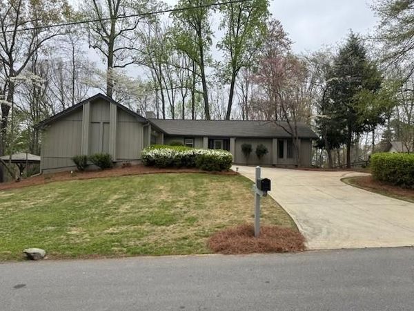 5353 High Harbor Court , Gainesville, GA 30504