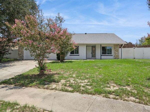 1431 SACKETT CIRCLE , ORLANDO, FL 32818