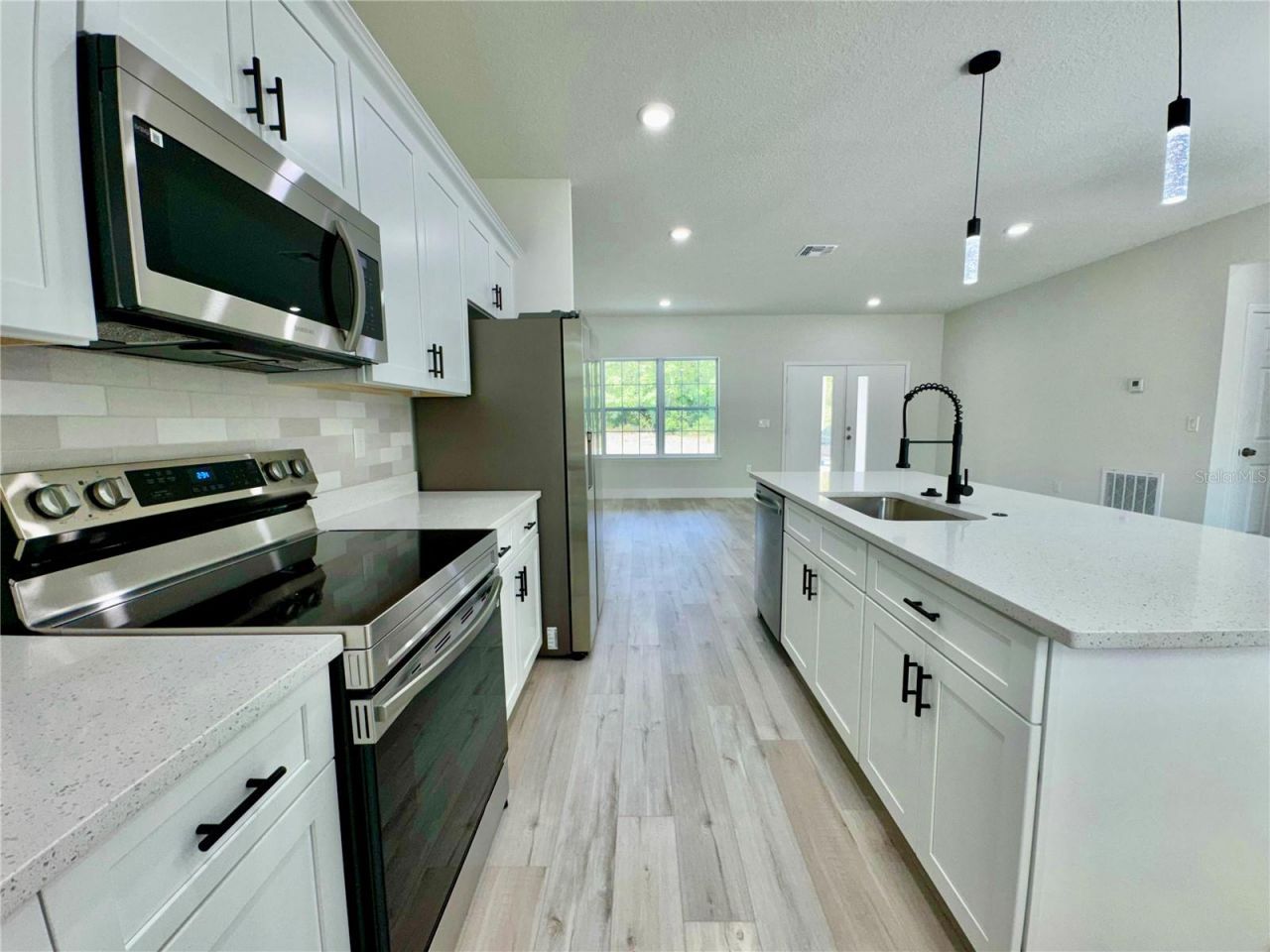 1458 W Landmark Drive , Citrus Springs, FL 34434 Photo
