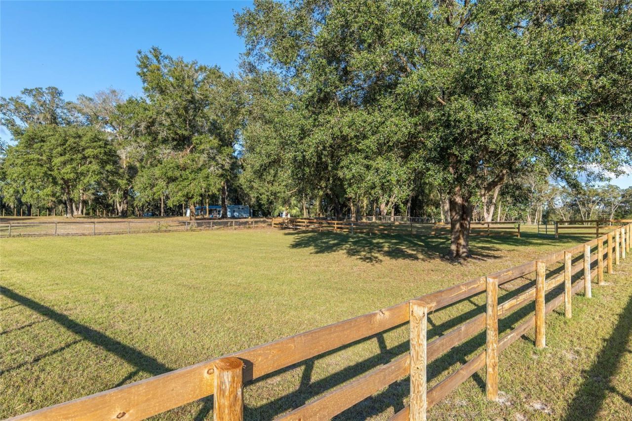 3291 SE 188th Terrace, Morriston, FL 32668 Photo