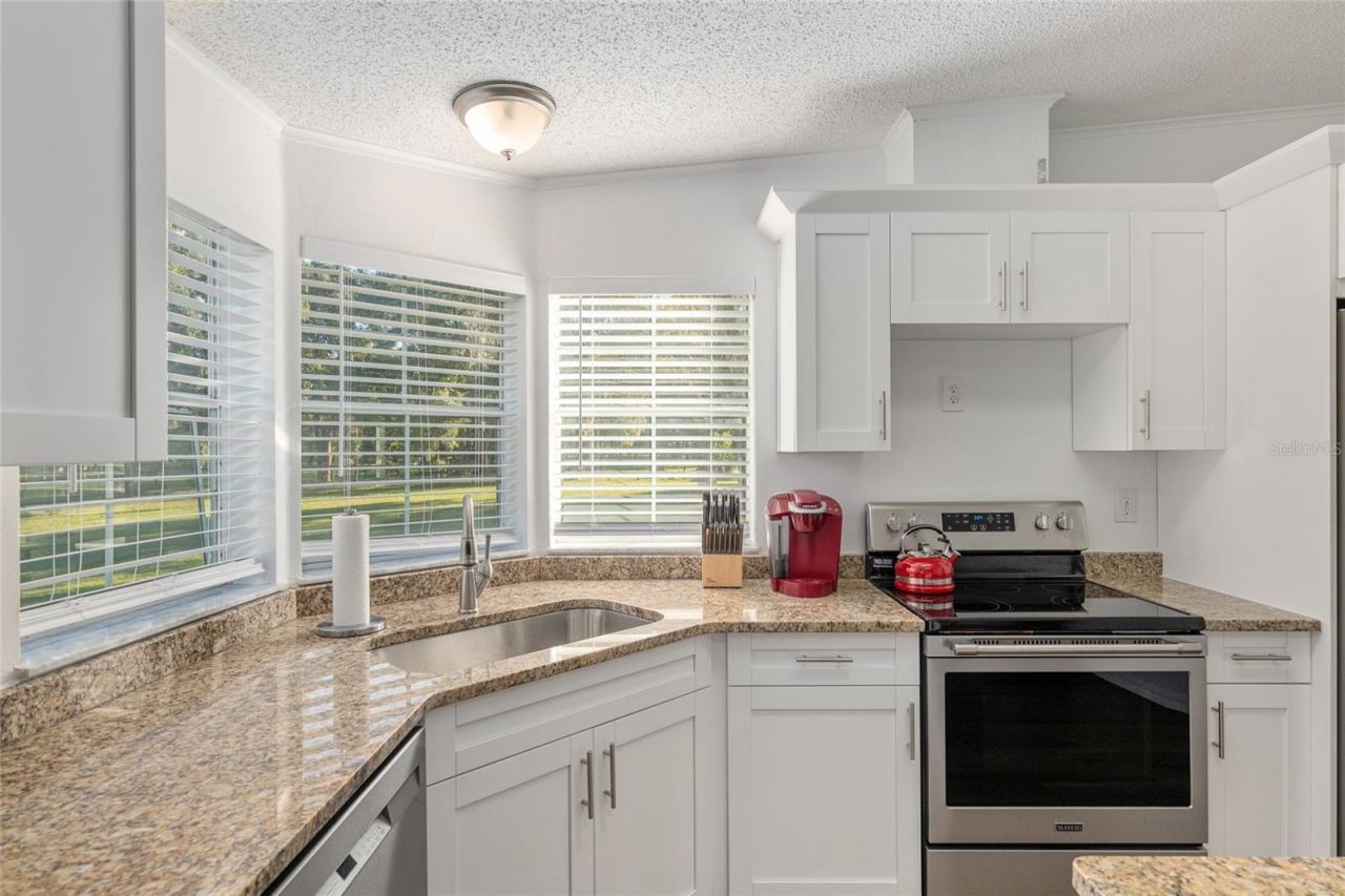 3291 SE 188th Terrace, Morriston, FL 32668 Photo