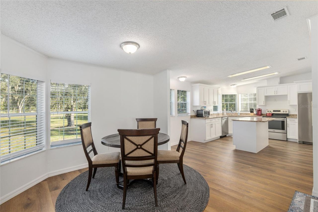 3291 SE 188th Terrace, Morriston, FL 32668 Photo