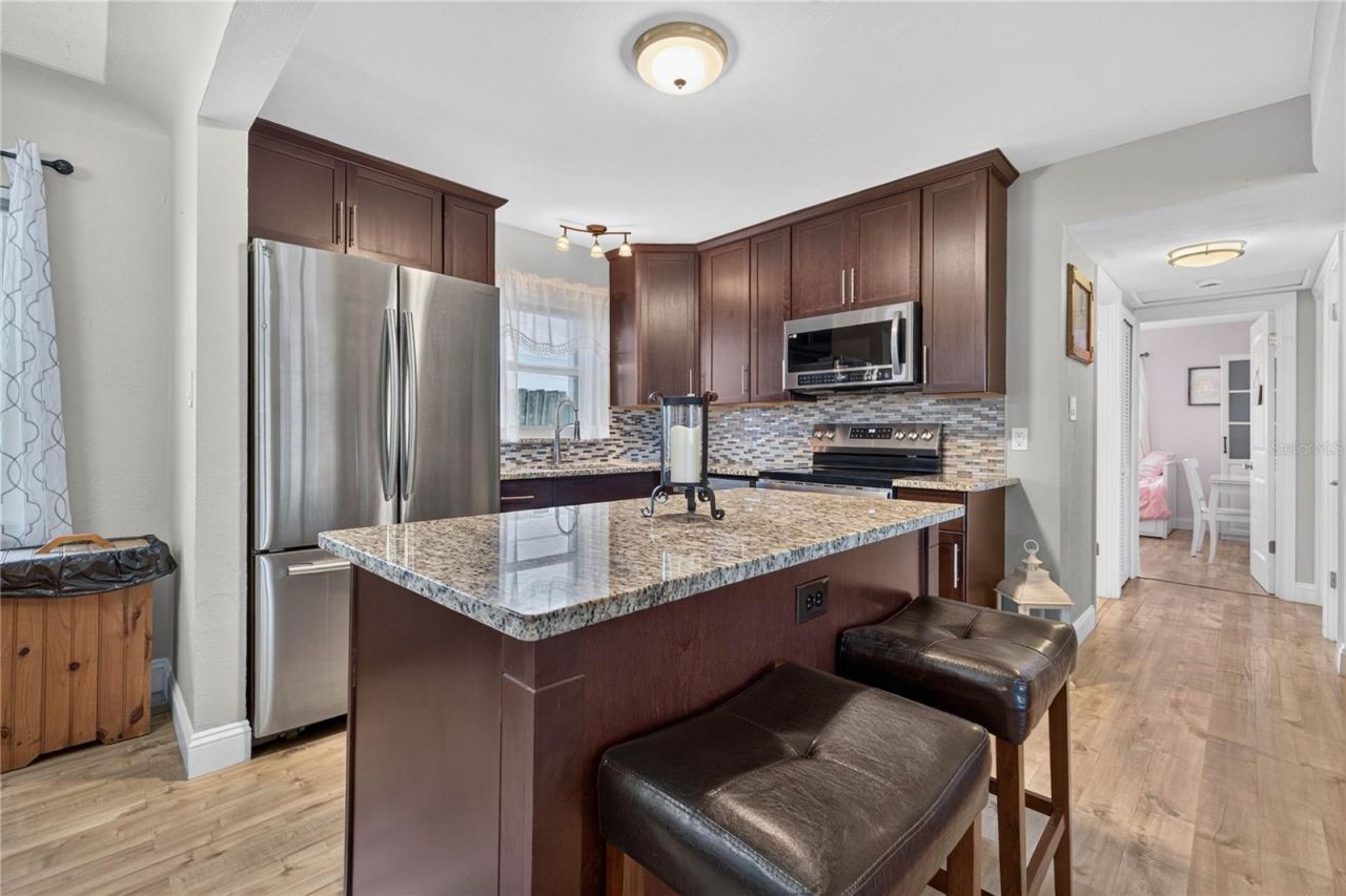 249 54th Street N, Saint Petersburg, FL 33710 Photo