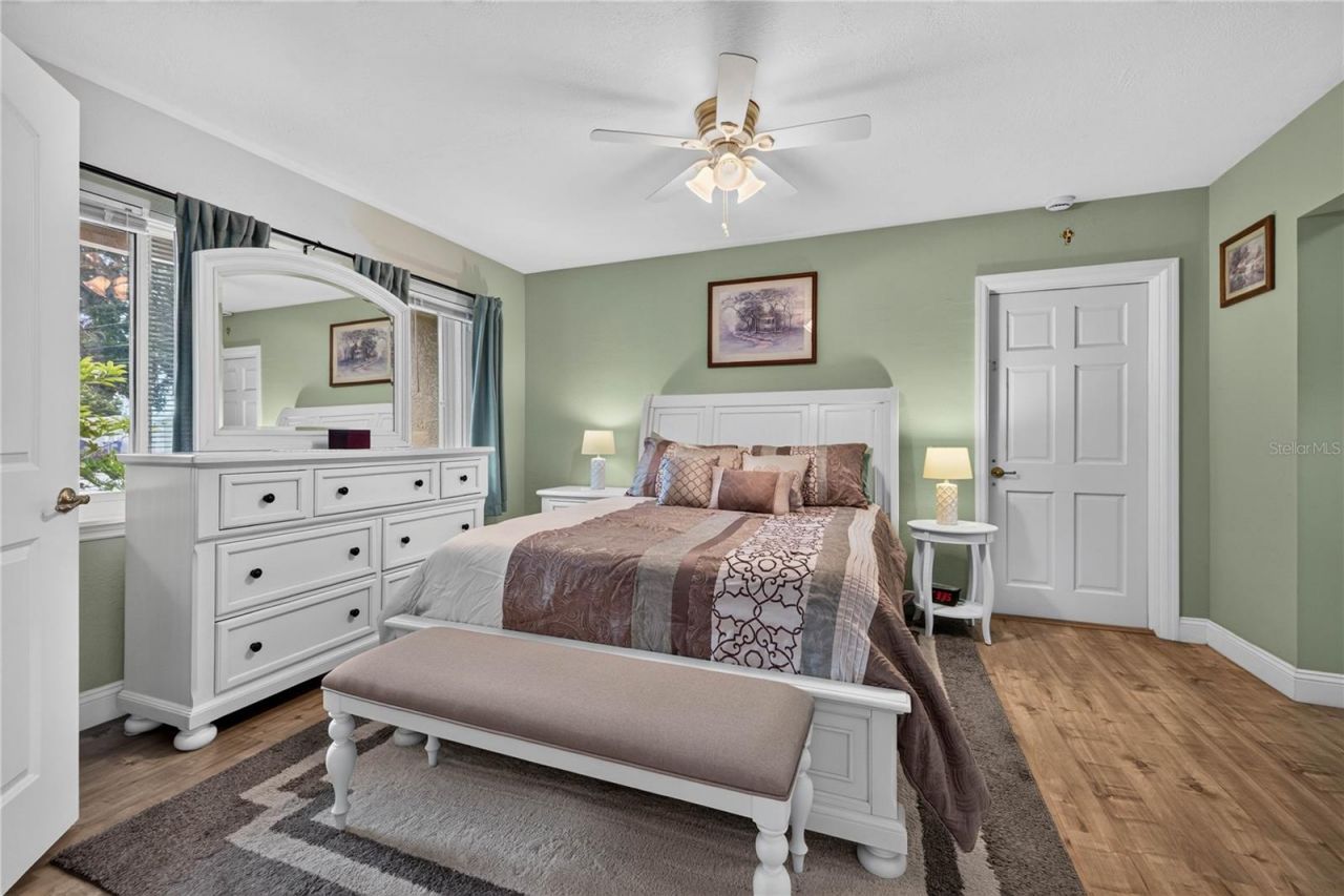 249 54th Street N, Saint Petersburg, FL 33710 Photo