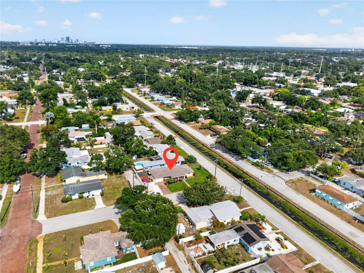 249 54th Street N, Saint Petersburg, FL 33710 Photo