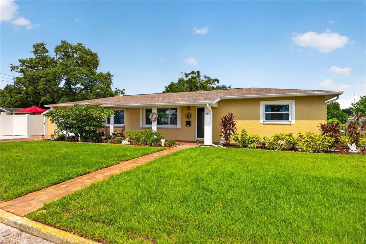 249 54th Street N, Saint Petersburg, FL 33710 Photo