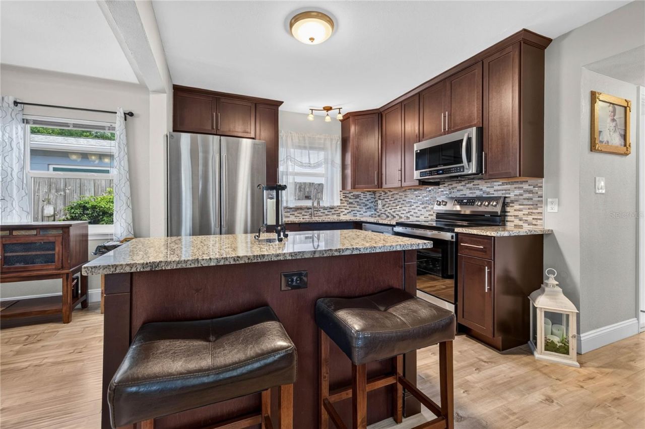 249 54th Street N, Saint Petersburg, FL 33710 Photo