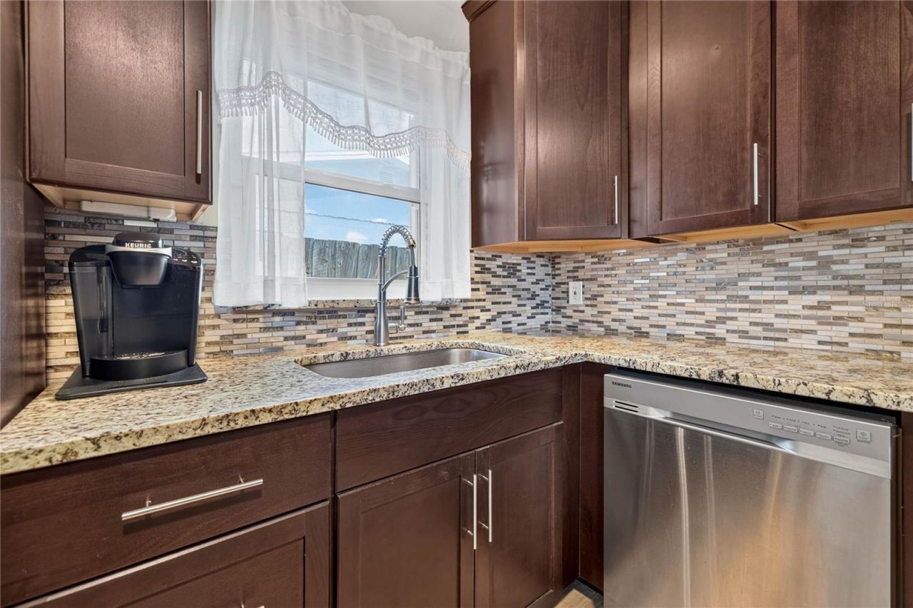 249 54th Street N, Saint Petersburg, FL 33710 Photo
