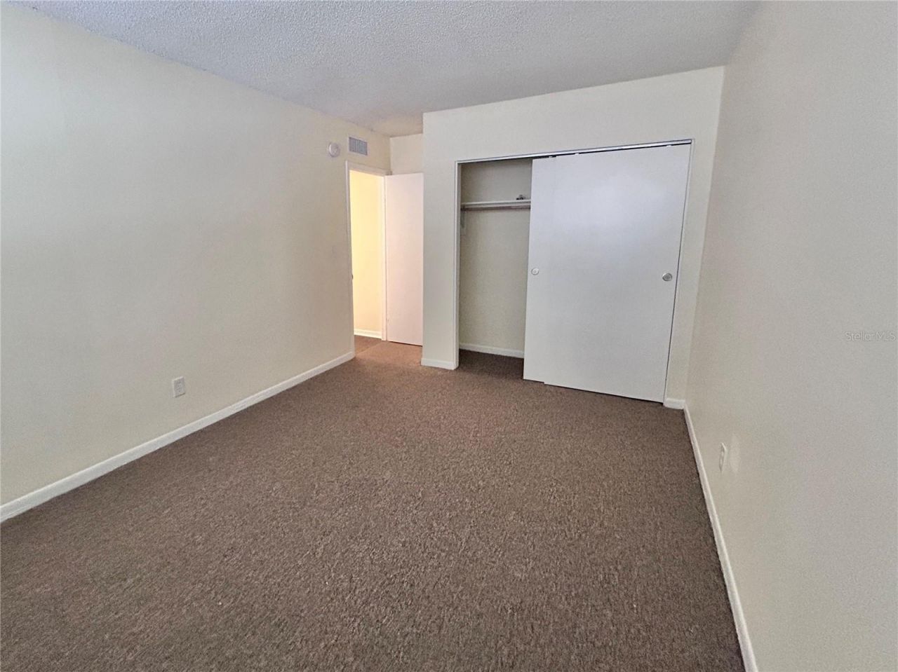 4455 38th Terrace N, Unit B16, Saint Petersburg, FL 33714 Photo