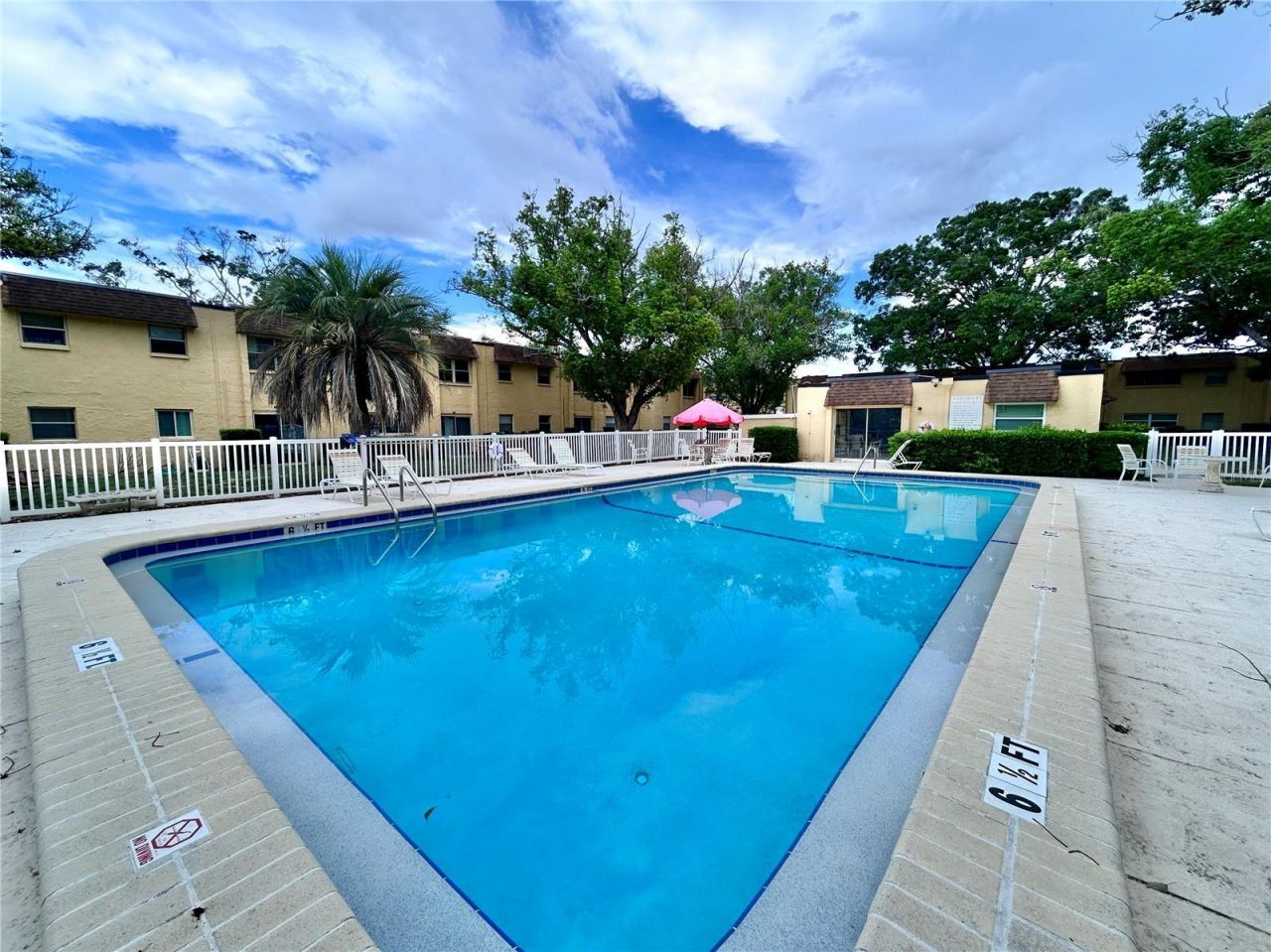 4455 38th Terrace N, Unit B16, Saint Petersburg, FL 33714 Photo
