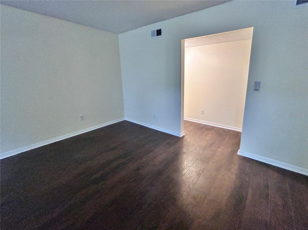 4455 38th Terrace N, Unit B16, Saint Petersburg, FL 33714 Photo
