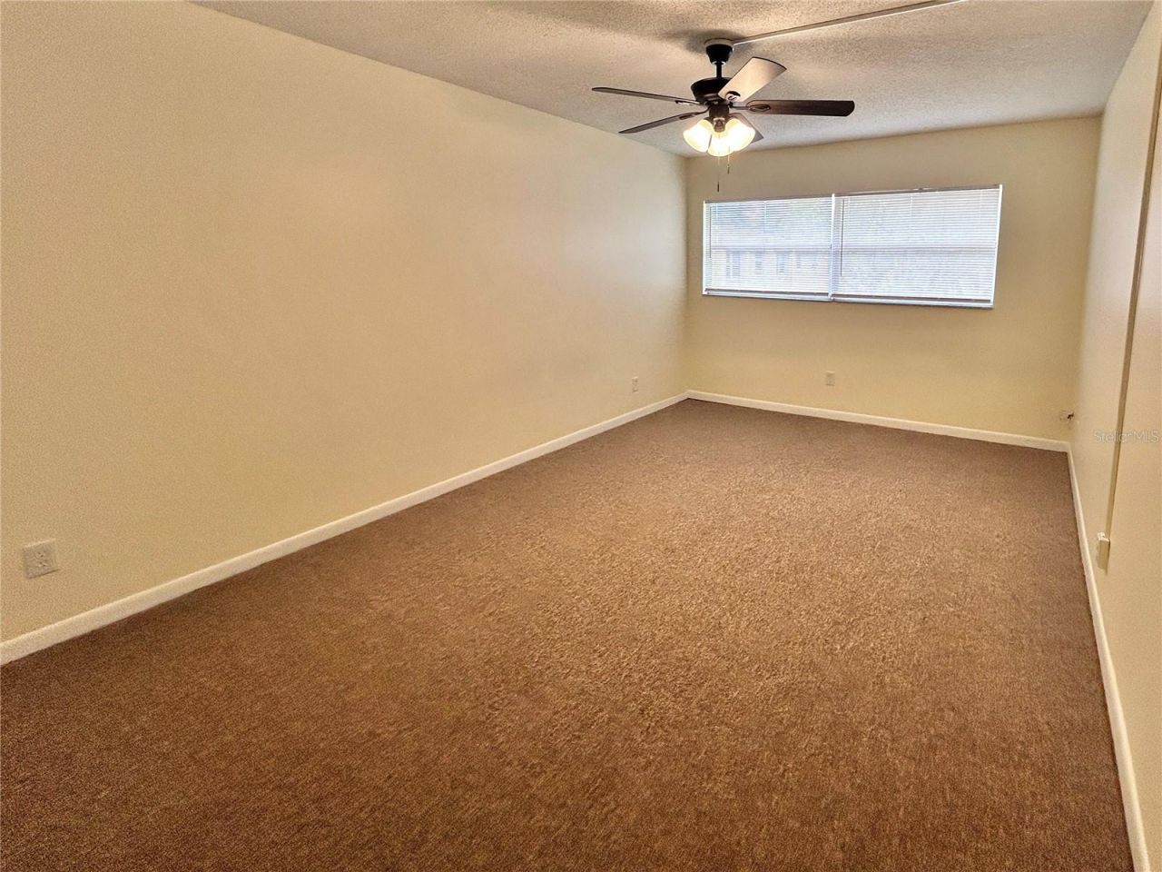 4455 38th Terrace N, Unit B12, Saint Petersburg, FL 33714 Photo