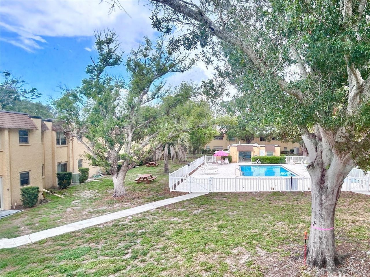 4455 38th Terrace N, Unit B12, Saint Petersburg, FL 33714 Photo