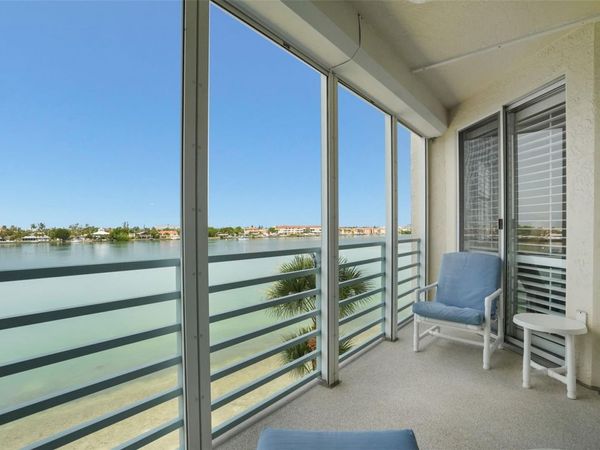 7984 SAILBOAT KEY BOULEVARD S, Unit 306, SOUTH PASADENA, FL 33707