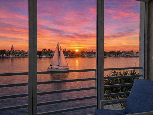 7984 SAILBOAT KEY BOULEVARD S, Unit 306, SOUTH PASADENA, FL 33707