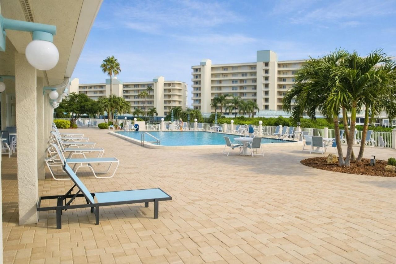 7984 Sailboat Key Boulevard S, Unit 306, South Pasadena, FL 33707 Photo