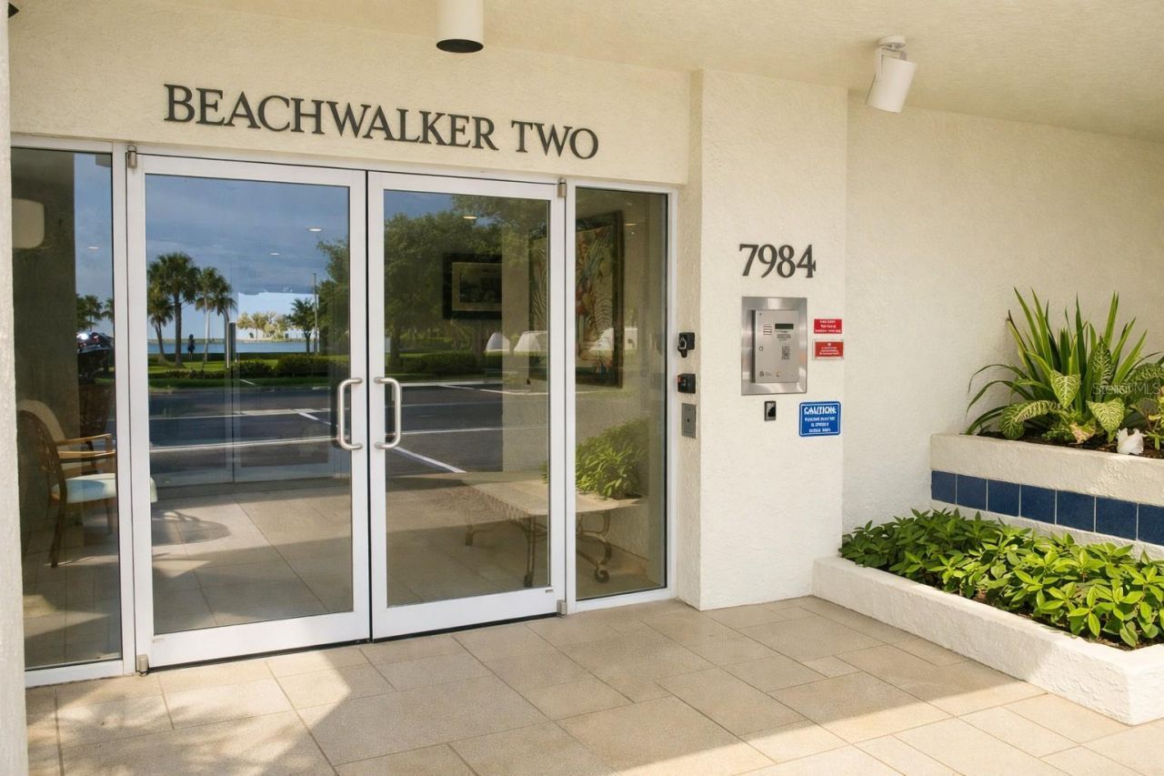 7984 Sailboat Key Boulevard S, Unit 306, South Pasadena, FL 33707 Photo