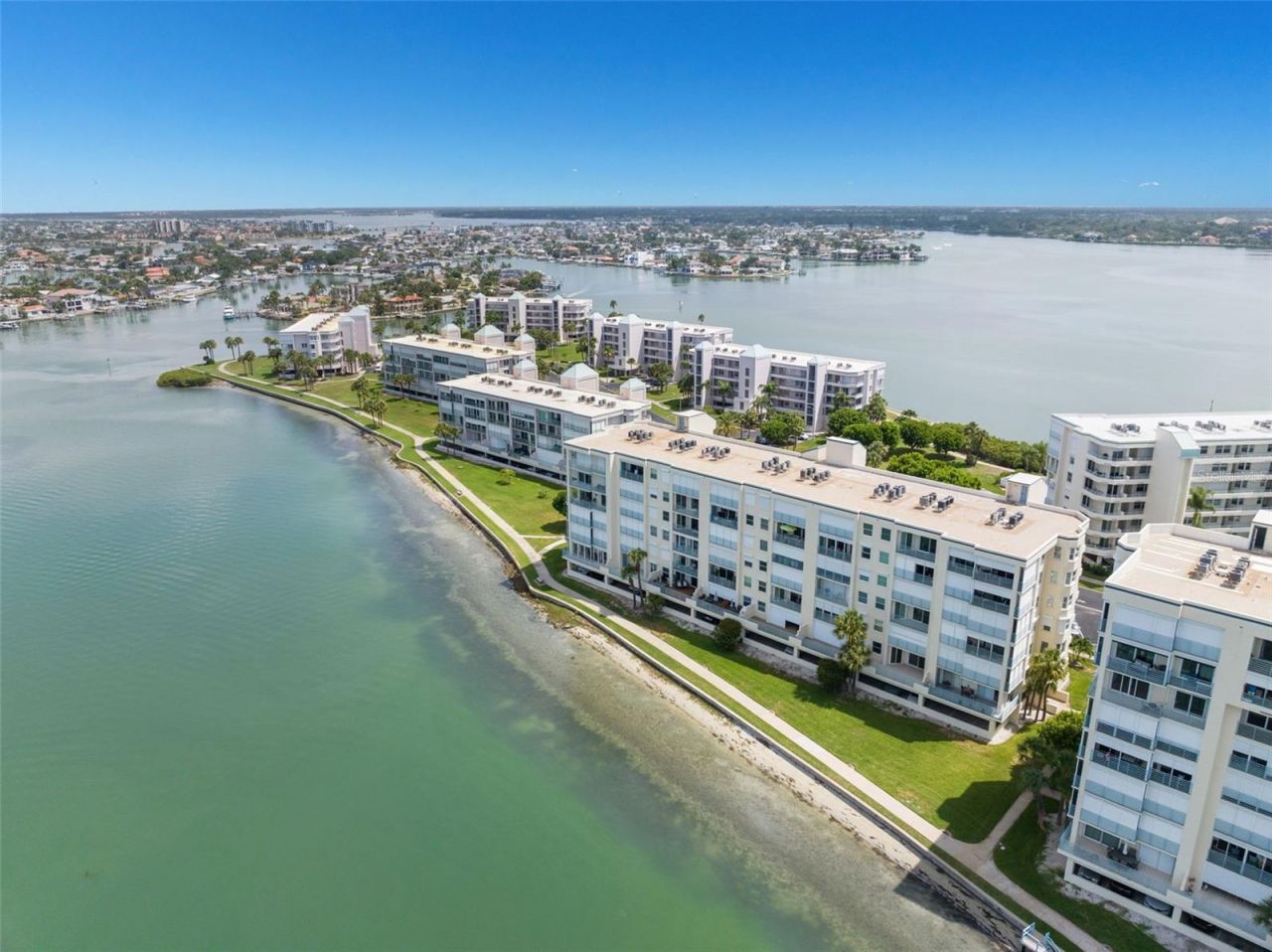 7984 Sailboat Key Boulevard S, Unit 306, South Pasadena, FL 33707 Photo